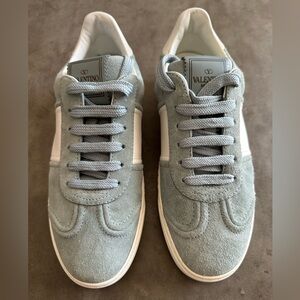 Valentino Garavani Fly Crew Suede/leather light blue 35.5
